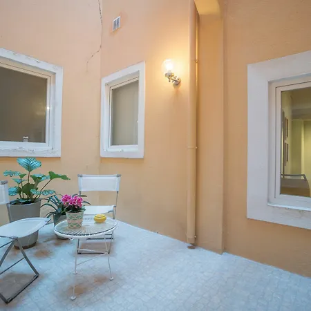 Appartamento Elegant And Cozy Lisbona